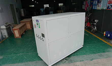 工業(yè)冷水機為什么會出現(xiàn)壓力過高的問題？